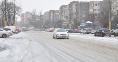 Stire din Eveniment : COD PORTOCALIU de vreme rea / Șoselele care ies din Constanța, BLOCATE