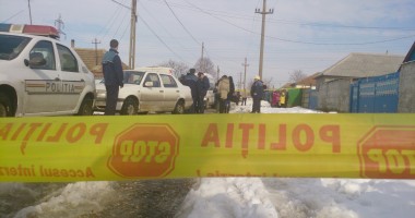 GALERIE FOTO - CRIMĂ CU SÂNGE RECE în județul Constanța! SOȚ și SOȚIE: ea STRANGULATĂ, el SPÂNZURAT! - UPDATE - 2