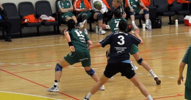 Stire din Sport : Balon de oxigen pentru CSU Neptun / GALERIE FOTO
