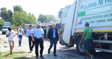 Galerie foto-video / Agitație în cartierul Palas. Este plin de jandarmi! - 12