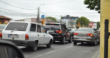CONSTANȚA, PARALIZATĂ! Toate bulevardele orașului, sufocate de valul de turiști - 2