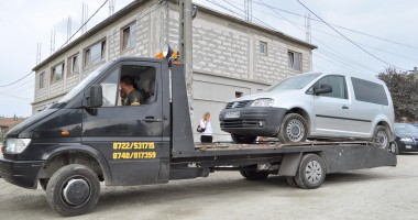 Bișnițarii din Abator și Brotăcei, înhățați de mascați - 5