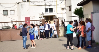 ÎNCEPE EVALUAREA NAȚIONALĂ. Absolvenții de clasa a VIII-a susțin astăzi proba la limba română - 2