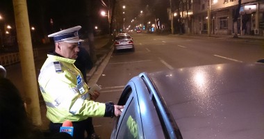 Galerie FOTO / Razii de amploare la Constanța. Polițiștii au tras pe dreapta tot ce a mișcat în oraș - 3