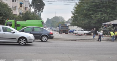 Se circulă cu dificultate pe bulevardul Aurel Vlaicu, în zona CET   | GALERIE FOTO - 4
