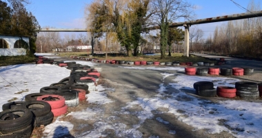 Galerie foto. SCANDAL LA PALATUL COPIILOR CONSTANȚA. Școala de Karting, evacuată cu executor judecătoresc - 4