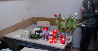 TRAGEDIE la Colegiul Național de Arte "Regina Maria" din Constanța. O fetiță de 14 ani a MURIT! - UPDATE - 6