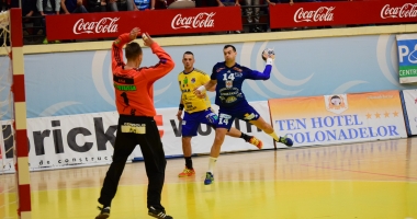 GALERIE FOTO / HC Dobrogea Sud învinge pe Potaissa. Urmează derby-ul cu Odorhei - 4