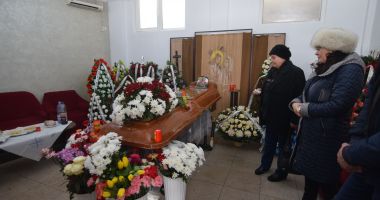Galerie foto / Doliu în Armata Română. Să-i aducem un ultim omagiu fostului comandant al CMZ Constanța - 5