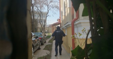 Galerie FOTO: PERCHEZIȚII la PREȘEDINTELE CJ CONSTANȚA / CONSTANTINESCU, REȚINUT pentru 24 de ore - UPDATE - 16