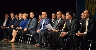 PNL Constanța și-a lansat oficial candidații la parlamentare. "Venim cu 100% oameni noi și cu o propunere de premier, Dacian Cioloș, 100% profesionist" - 15