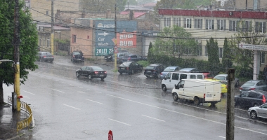 GALERIE FOTO / RUPERE DE NORI la Constanța! CANALIZĂRILE NU MAI FAC FAȚĂ - 5