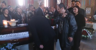 IMAGINI CUTREMURĂTOARE - Fetele moarte în incendiul de la Beirut, conduse pe ultimul drum - 19