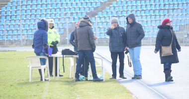 GALERIE FOTO / O candidată s-a prăbușit pe pistă, în timpul probei sportive pentru angajarea în Poliția Locală - 5