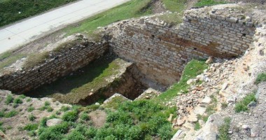 Stire din Cultură-Educație : Ziua porților deschise la Cetatea Noviodunum