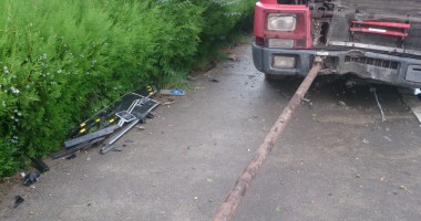 Galerie FOTO. Accident spectaculos în Eforie Nord provocat de un șofer beat - 7