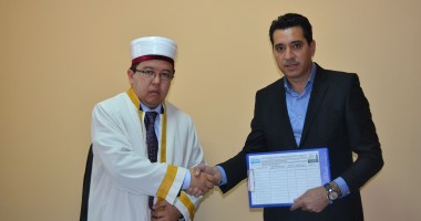 Stire din Politică-Administrație : Muftiul Iusuf Muurat s-a alăturat proiectului inițiat de Gigi Chiru