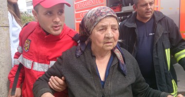 Imaginile dezastrului - CASĂ DIN CONSTANȚA, MISTUITĂ DE FLĂCĂRI! - Update - 16