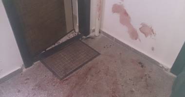 Imagini șocante! CRIMĂ cu SÂNGE RECE ÎN CONSTANȚA. TÂNĂR CU HIV, UCIS cu bestialitate și TÂRÂT pe scări. Criminalul, de negăsit - UPDATE - 6