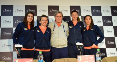 Stire din Sport : Galerie foto. Fed Cup / "Suntem într-o formă foarte bună și vom face tot posibilul să ne impunem"