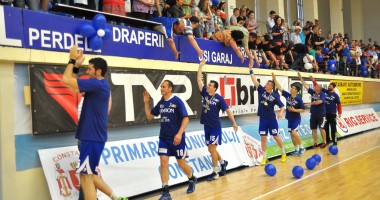 Galerie FOTO. HCM Constanța a primit Trofeul Ligii Naționale după victoria cu Timișoara - 6