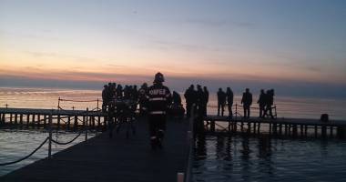 ELICOPTER SMURD PRĂBUȘIT ÎN LACUL SIUTGHIOL / TREI PERSOANE SUNT CĂUTATE, A PATRA ÎN STARE CRITICĂ / GALERIE FOTO - 15