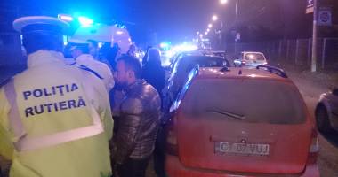 Galerie FOTO. Accident rutier în Constanța. CINCI MAȘINI IMPLICATE, trei victime - 5