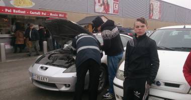 Pompierii, alertați degeaba! Ce au găsit în parcare la Kaufland - 4