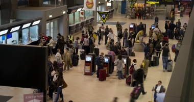 GREVĂ PE AEROPORTUL OTOPENI, AZI