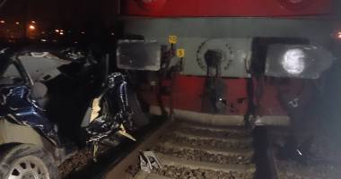 UPDATE. Autoturism LOVIT DE TREN în zona Pod Butelii / GALERIE FOTO - 12