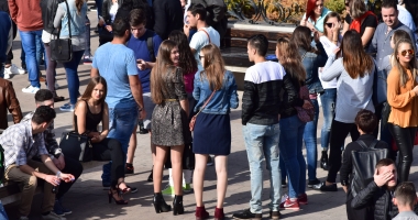 GALERIE FOTO. FIȚE ȘI FIGURI DE BUFTEA / Cum au început studenții constănțeni anul universitar - 11