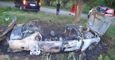 IMAGINI ȘOCANTE! Carnagiu pe șoselele din Constanța. Trei tineri au murit carbonizați! - 2