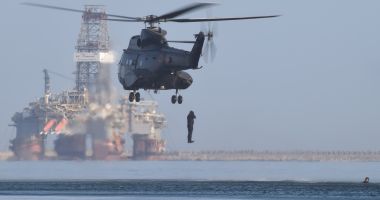Galerie foto. SCAFANDRII DE LUPTĂ SE INSTRUIESC PENTRU PACE - 4