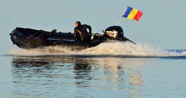 Galerie foto. SCAFANDRII DE LUPTĂ SE INSTRUIESC PENTRU PACE - 5