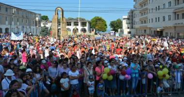 Carnavalul Copiilor a umplut străzile Mangaliei de spectacole și voie bună - 3