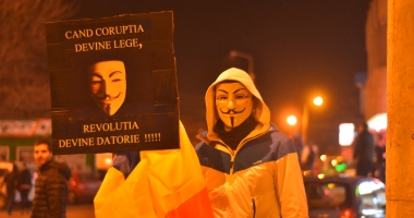 GALERIE FOTO / A CINCEA SEARĂ DE PROTESTE LA CONSTANȚA - 15