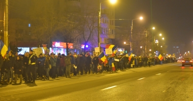 GALERIE FOTO / A CINCEA SEARĂ DE PROTESTE LA CONSTANȚA - 23