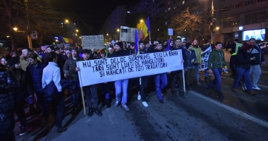 GALERIE FOTO / A CINCEA SEARĂ DE PROTESTE LA CONSTANȚA - 27