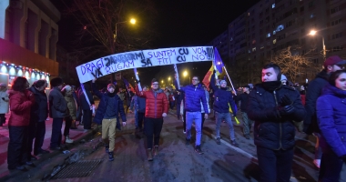 GALERIE FOTO / A CINCEA SEARĂ DE PROTESTE LA CONSTANȚA - 28