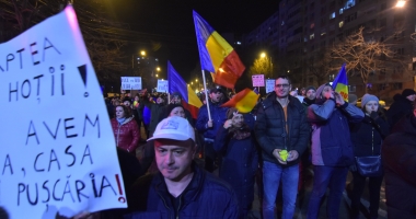 GALERIE FOTO / A CINCEA SEARĂ DE PROTESTE LA CONSTANȚA - 30