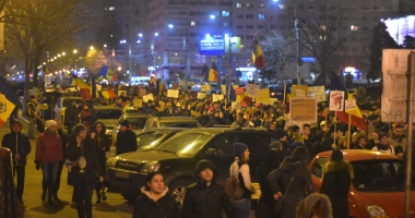 GALERIE FOTO / A CINCEA SEARĂ DE PROTESTE LA CONSTANȚA - 35
