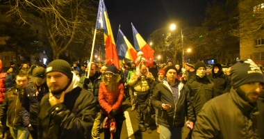 GALERIE FOTO / A CINCEA SEARĂ DE PROTESTE LA CONSTANȚA - 45