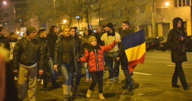 GALERIE FOTO / A CINCEA SEARĂ DE PROTESTE LA CONSTANȚA - 50