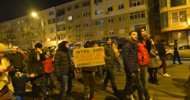 GALERIE FOTO / A CINCEA SEARĂ DE PROTESTE LA CONSTANȚA - 51