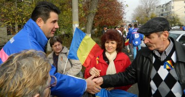 FOTO / Iustin Fabian Roman a sărbătorit 1 Decembrie în Colegiul 6 - 3