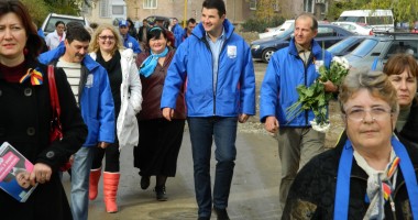 FOTO / Iustin Fabian Roman a sărbătorit 1 Decembrie în Colegiul 6 - 5