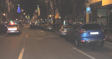 FOTO și VIDEO / Un notar public constănțean a făcut praf CINCI mașini, după care s-a răsturnat cu BMW-ul / UPDATE - 3