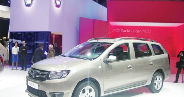 GALERIE FOTO. Dacia a lansat noul Logan MCV și o serie limitată Duster - 2
