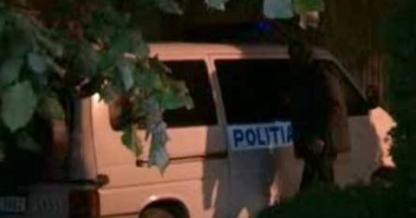 Stire din Eveniment : Spărgătorii de la miezul nopții, prinși în flagrant de polițiști
