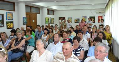 Dublu eveniment cultural, semnat de o profesoară - 2